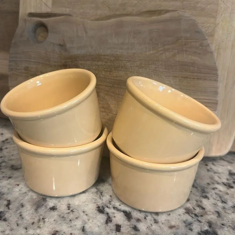 Chantal Small Yellow Stoneware Ramekins (4)